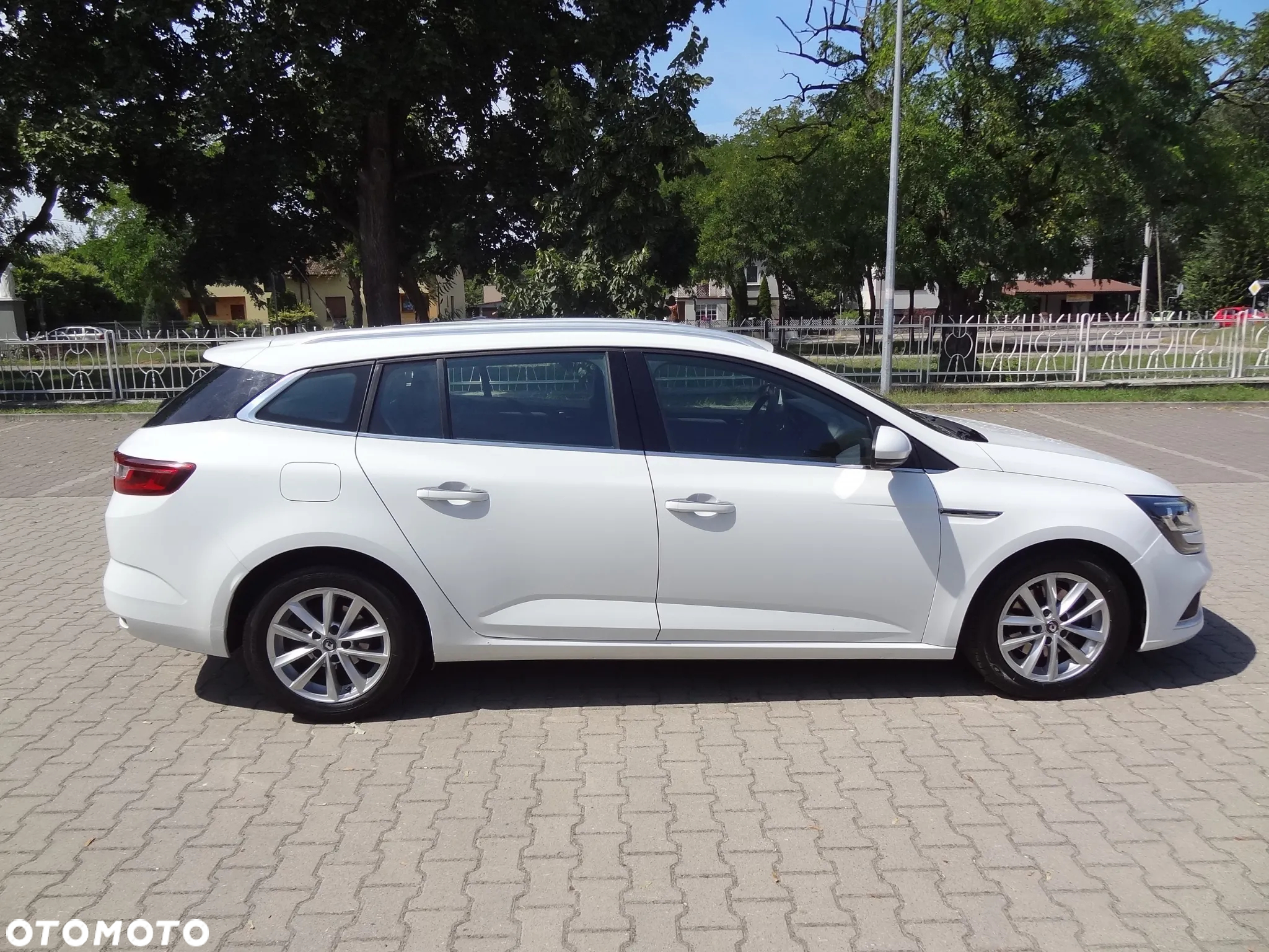 Renault Megane 1.6 dCi Business - 16