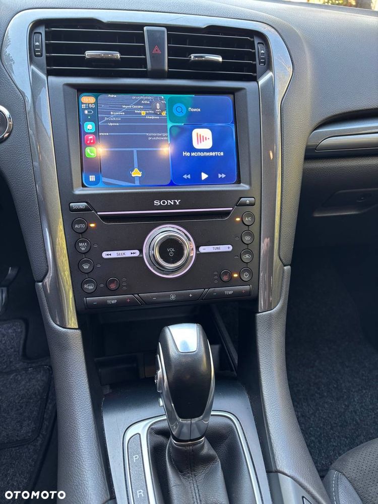 Ford Mondeo 2.0 Hybrid Titanium - 12