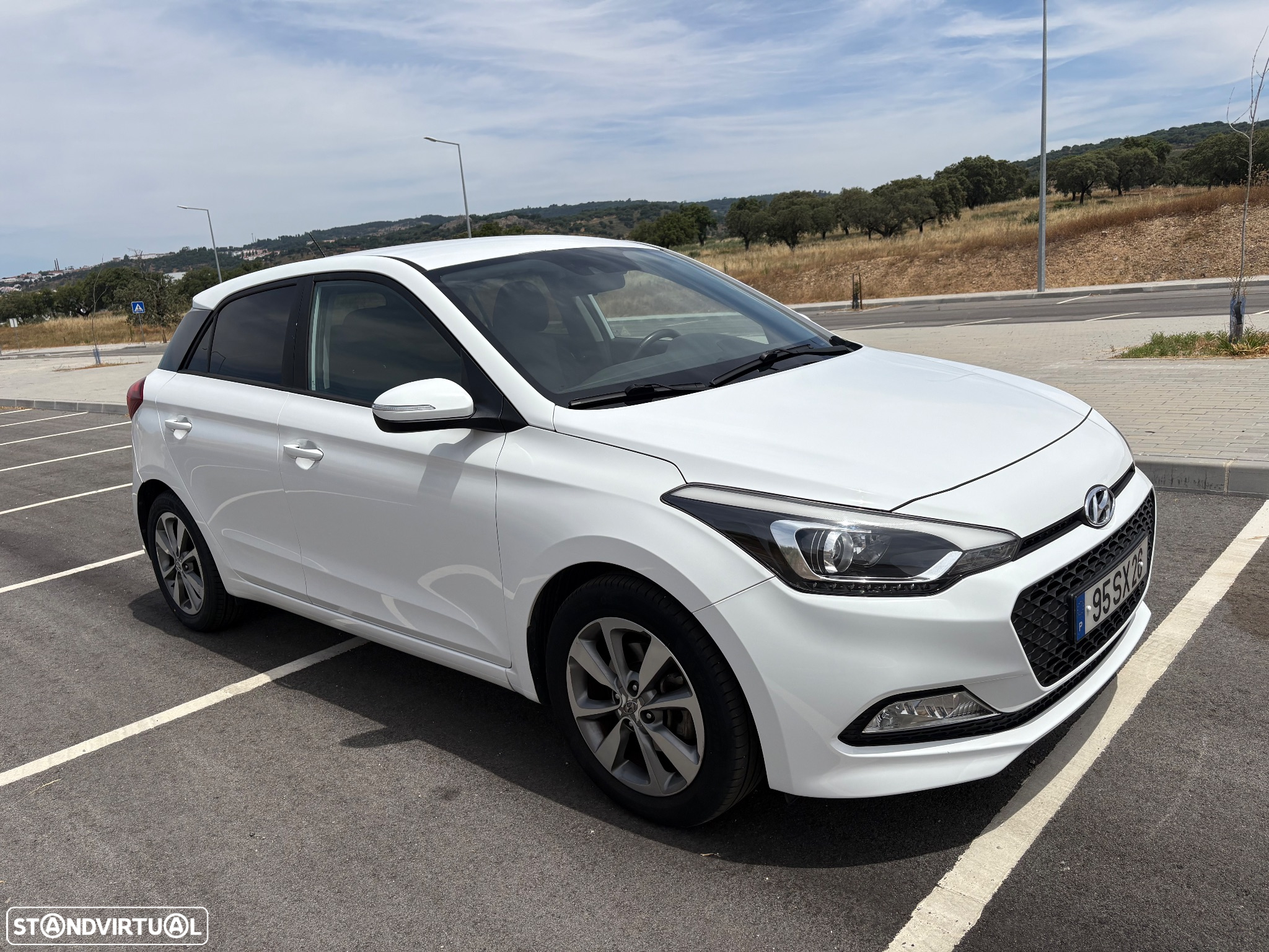 Hyundai i20 1.1 CRDi Blue Access+Bluetooth - 11