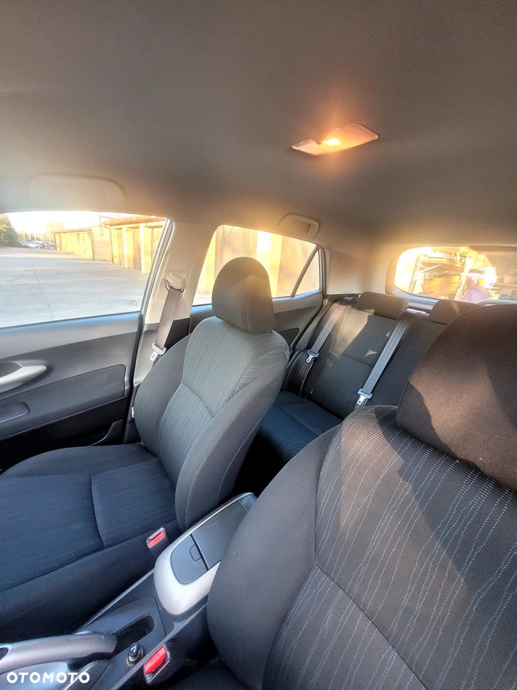 Toyota Auris - 7