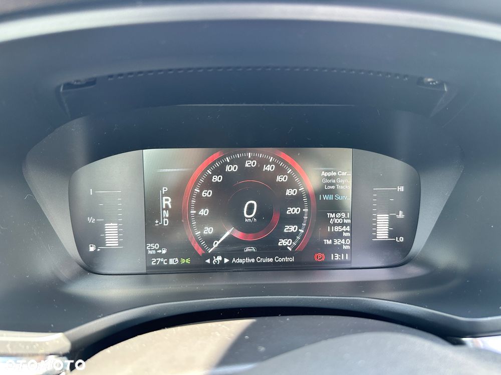 Volvo S60 T6 AWD Momentum Pro - 28