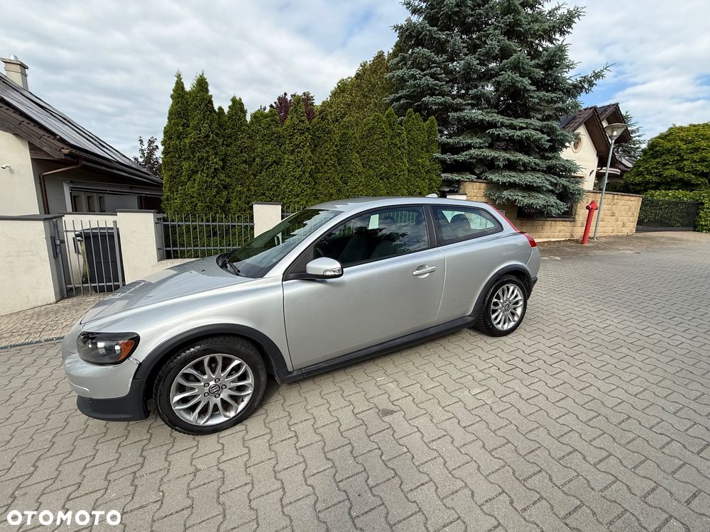 Volvo C30 2.0D - 21