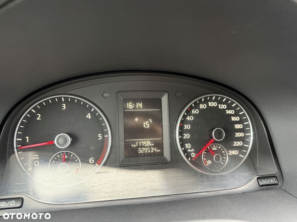 Volkswagen Caddy - 21