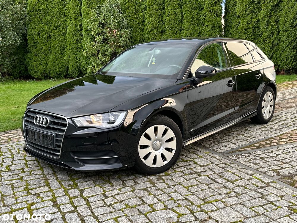 Audi A3 Sportback 1.6 TDI ultra Attraction - 17