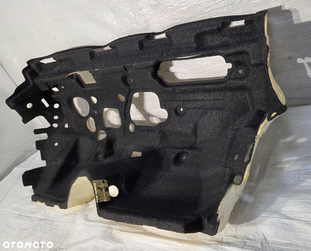 WYGŁUSZENIE ŚCIANY GRODZIOWEJ EUROPA OPEL MOKKA A - 3