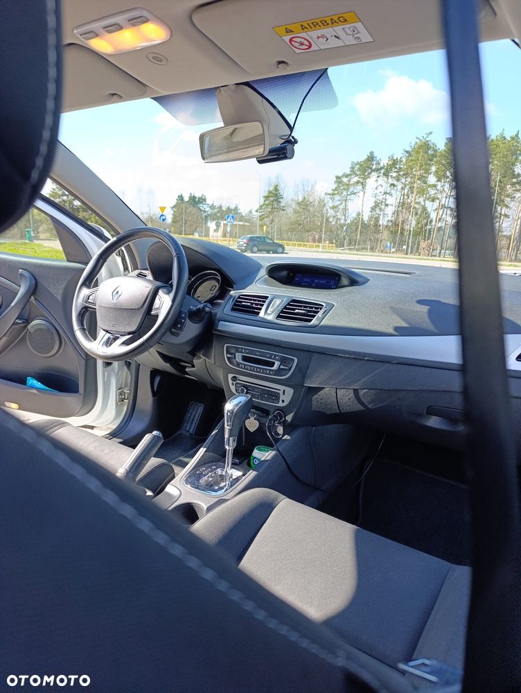 Renault Megane 1.5 dCi Limited EDC - 14