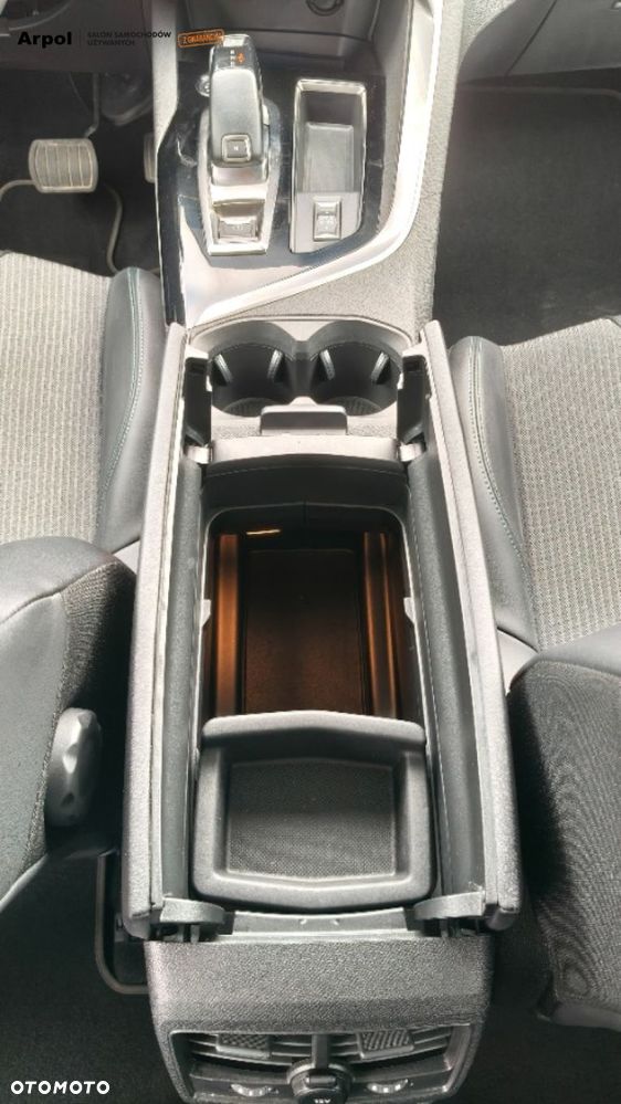 Peugeot 3008 1.5 BlueHDi Allure Pack S&S EAT8 - 29