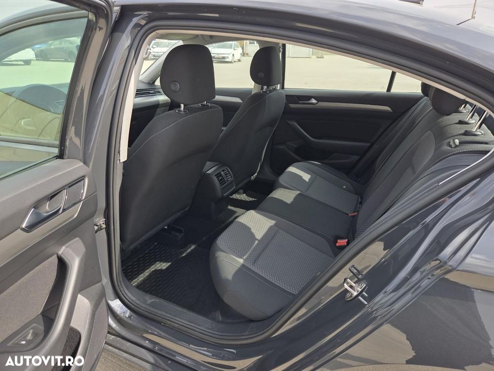 Volkswagen Passat 1.5 TSI ACT Trendline - 5