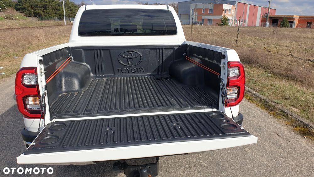 Toyota Hilux 4x4 Double Cab S&S Comfort - 5