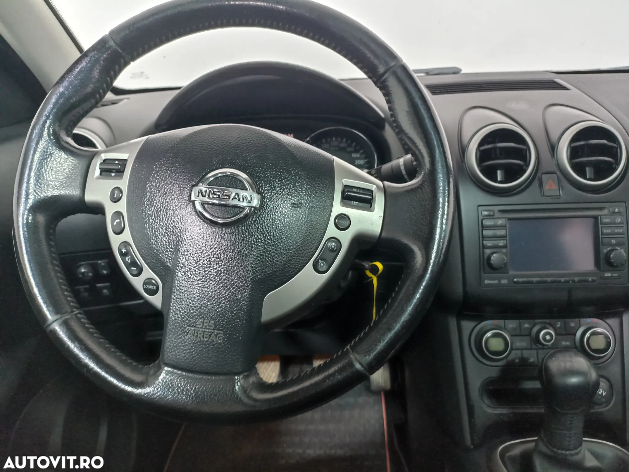 Nissan Qashqai - 11