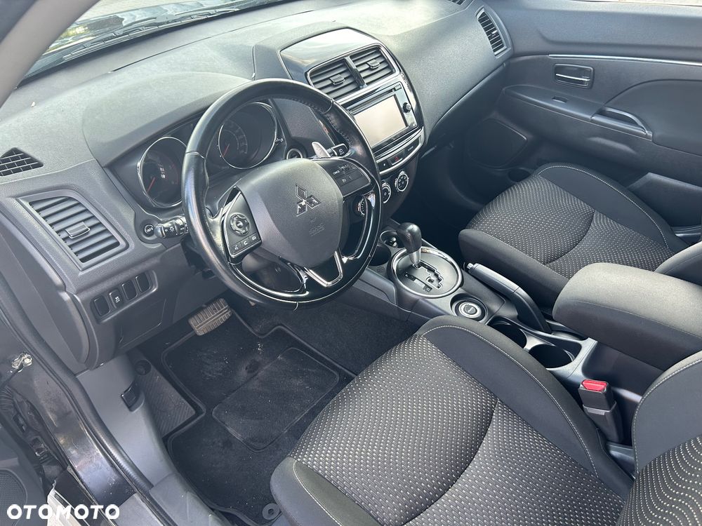 Mitsubishi ASX - 14