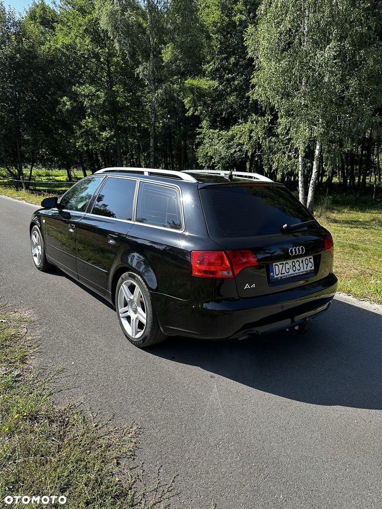 Audi A4 Avant - 4