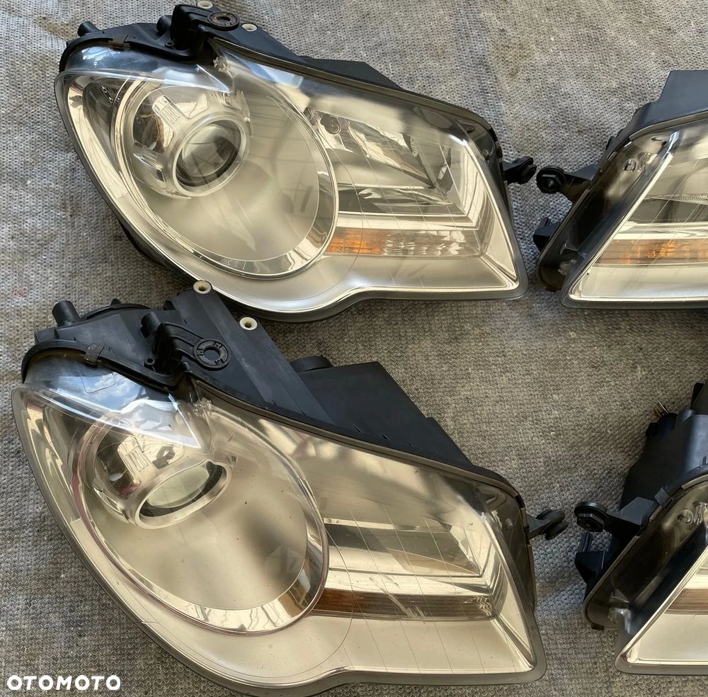 VW Touran 1T Lift reflektor prawy lewy zwykły lampa przód komplet - 2