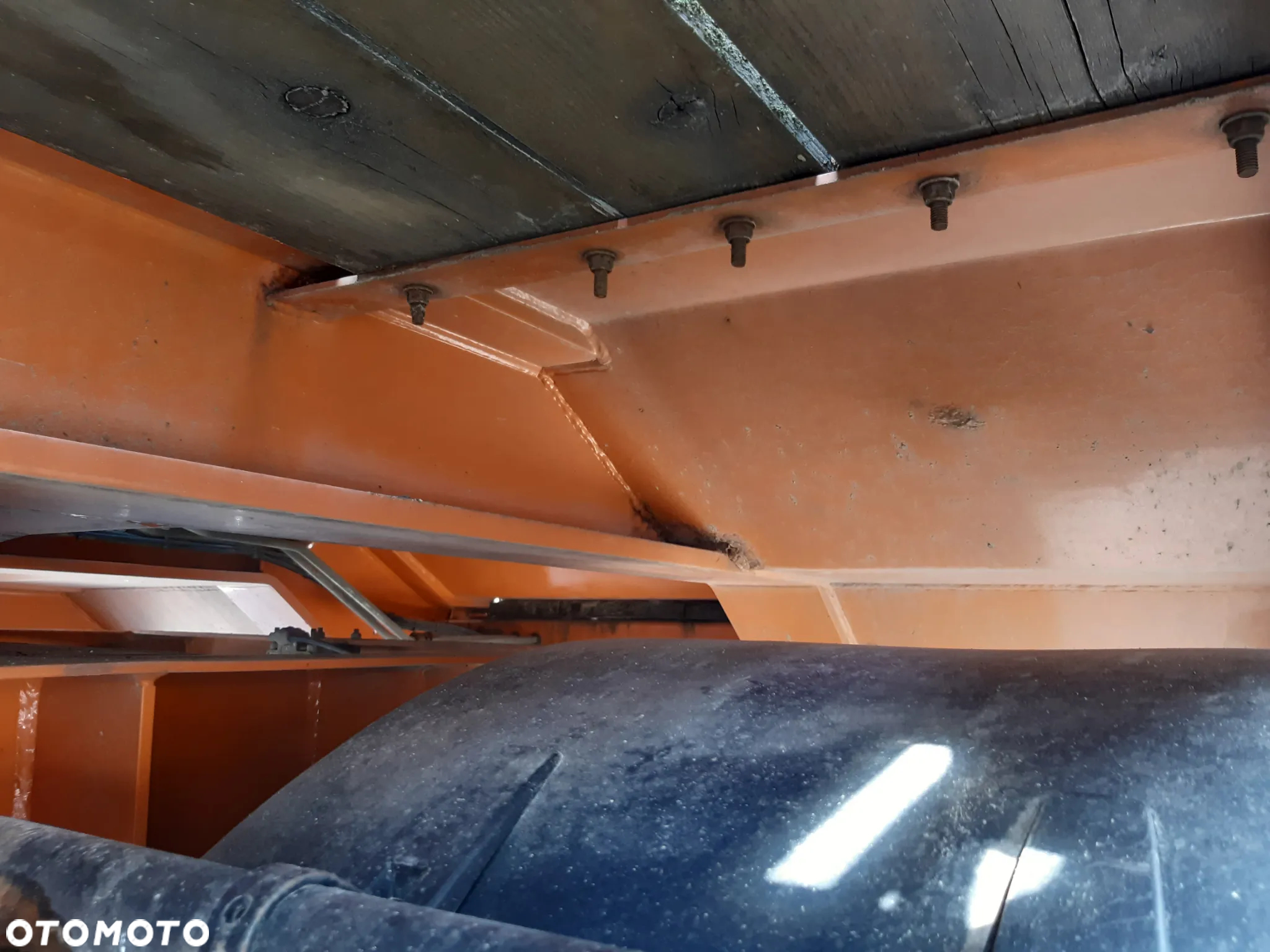 Schwarzmuller T4 2015 4 osiowa przyczepa niskopodwoziowa z Niemiec - 30