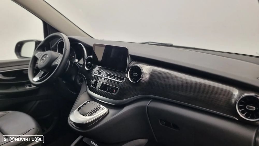Mercedes-Benz EQV 300 Avantgarde Extra Longa - 7