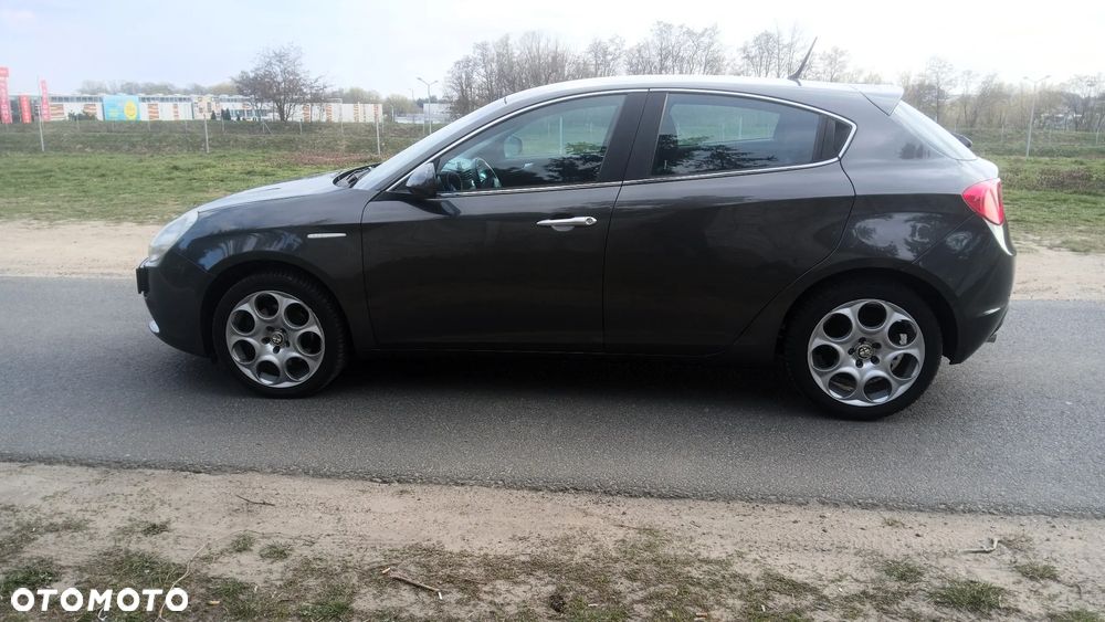 Alfa Romeo Giulietta - 13
