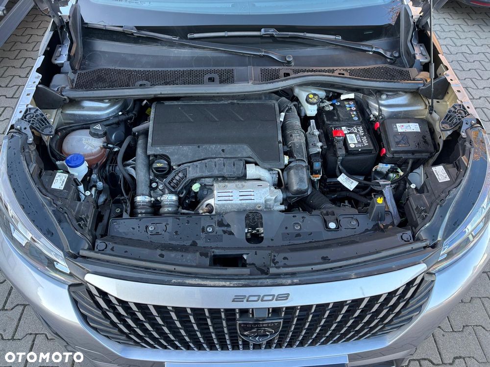 Peugeot 2008 - 12