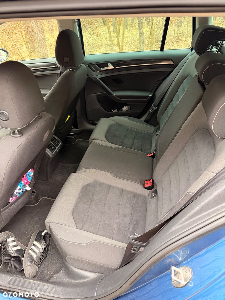 Volkswagen Golf 2.0 TDI BMT Highline DSG - 9