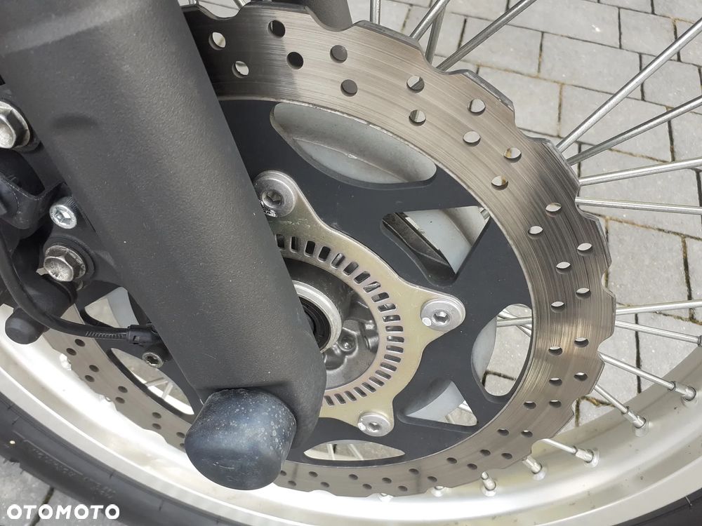 Kawasaki Versys-X 300 - 20