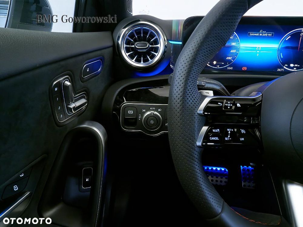 Mercedes-Benz Klasa A 250 e PHEV AMG Line 8G-DCT - 18