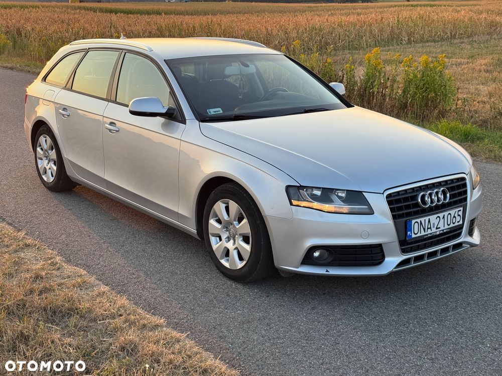 Audi A4 Avant 2.0 TDI ultra - 2