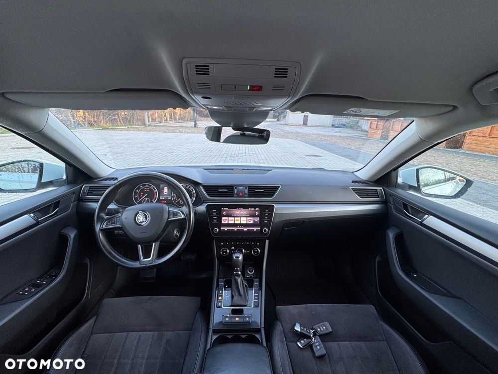 Skoda Superb 2.0 TSI 4x4 DSG SportLine - 14