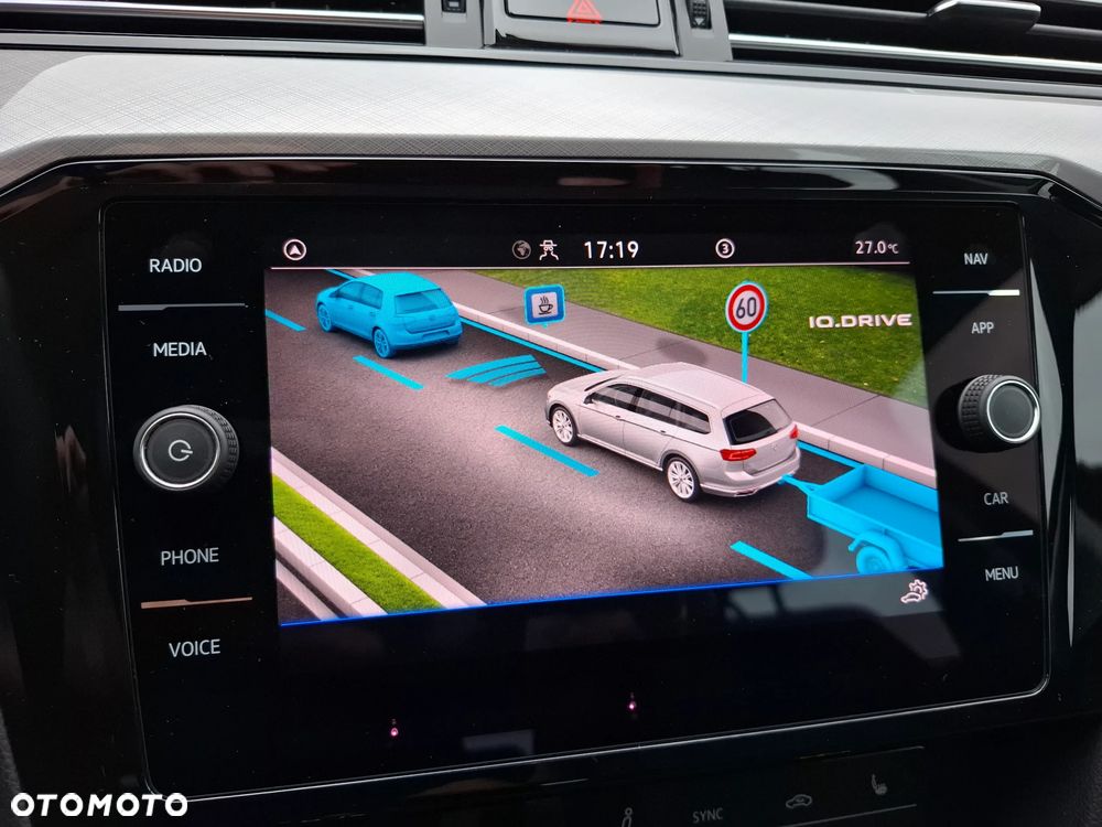 Volkswagen Passat Variant 2.0 TDI EVO Business DSG - 30