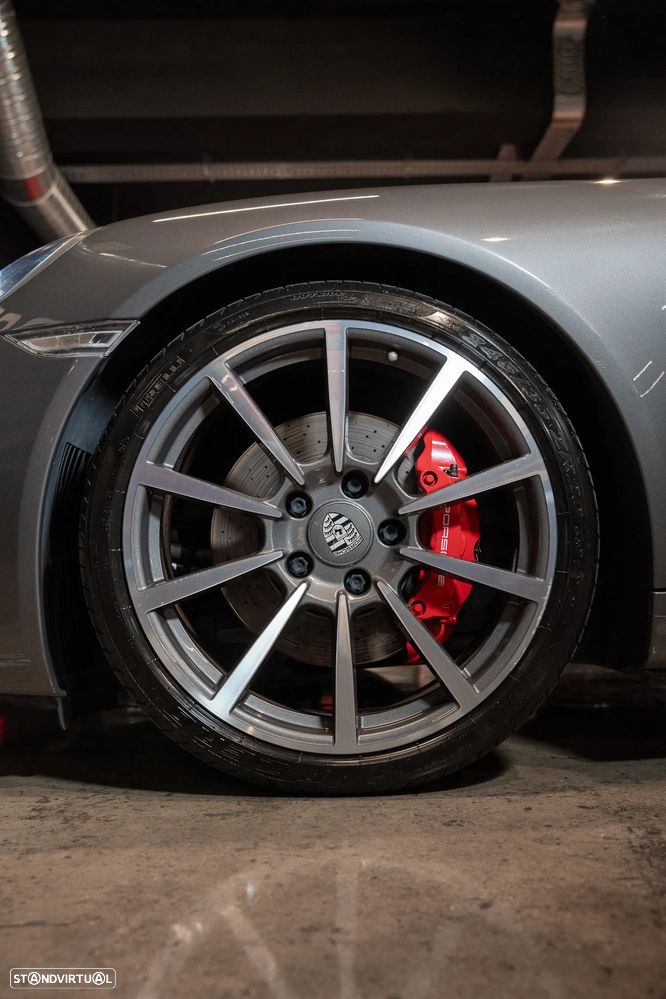Porsche 911 (991) Carrera S PDK - 21