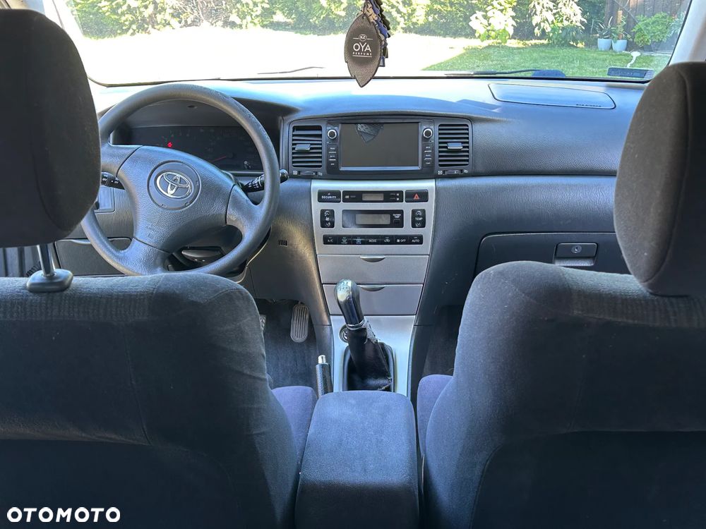 Toyota Corolla 1.6 VVT-i Sol - 12