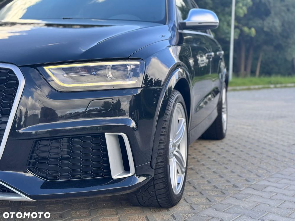 Audi RS Q3 2.5 TFSI quattro S tronic - 11
