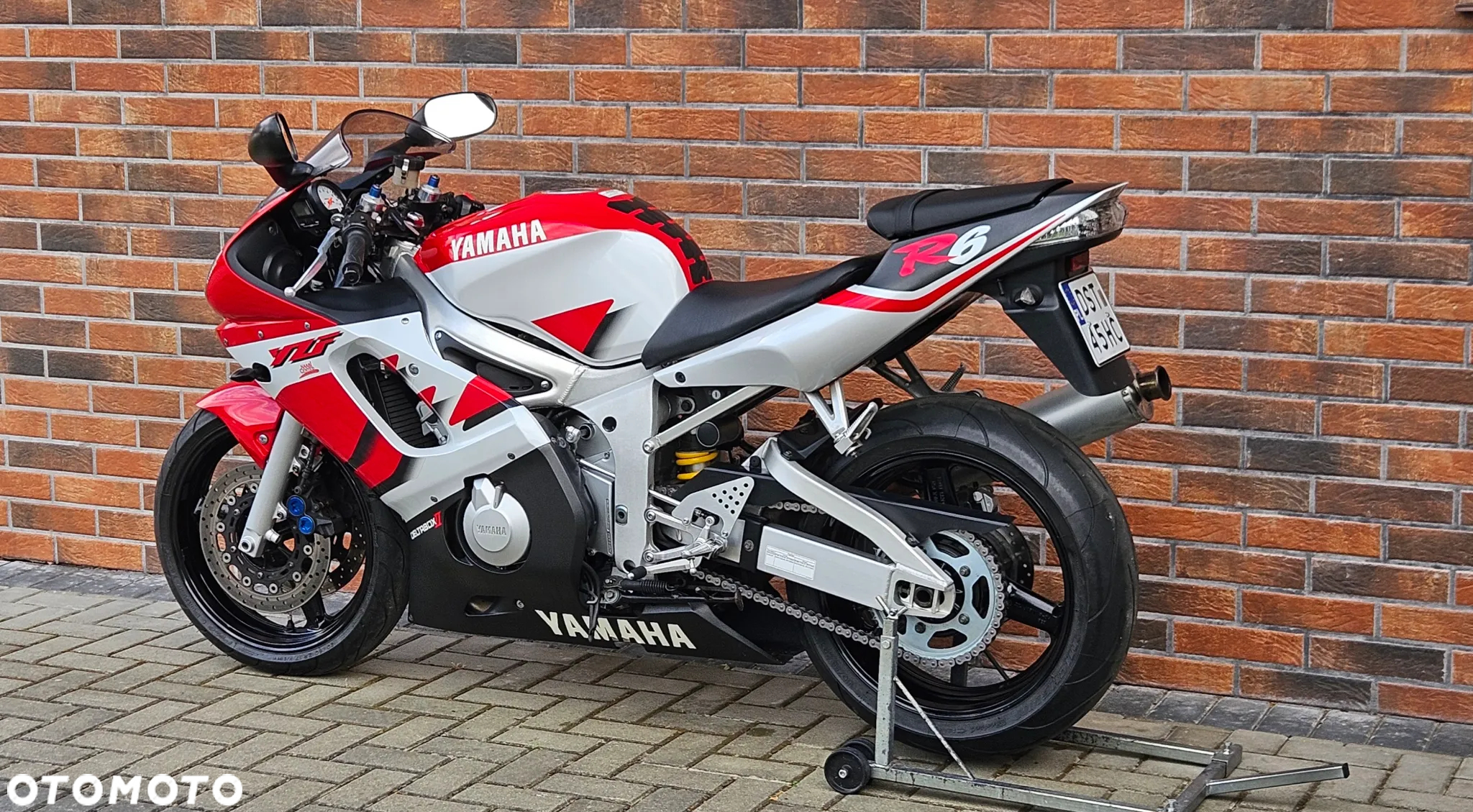 Yamaha YZF - 5