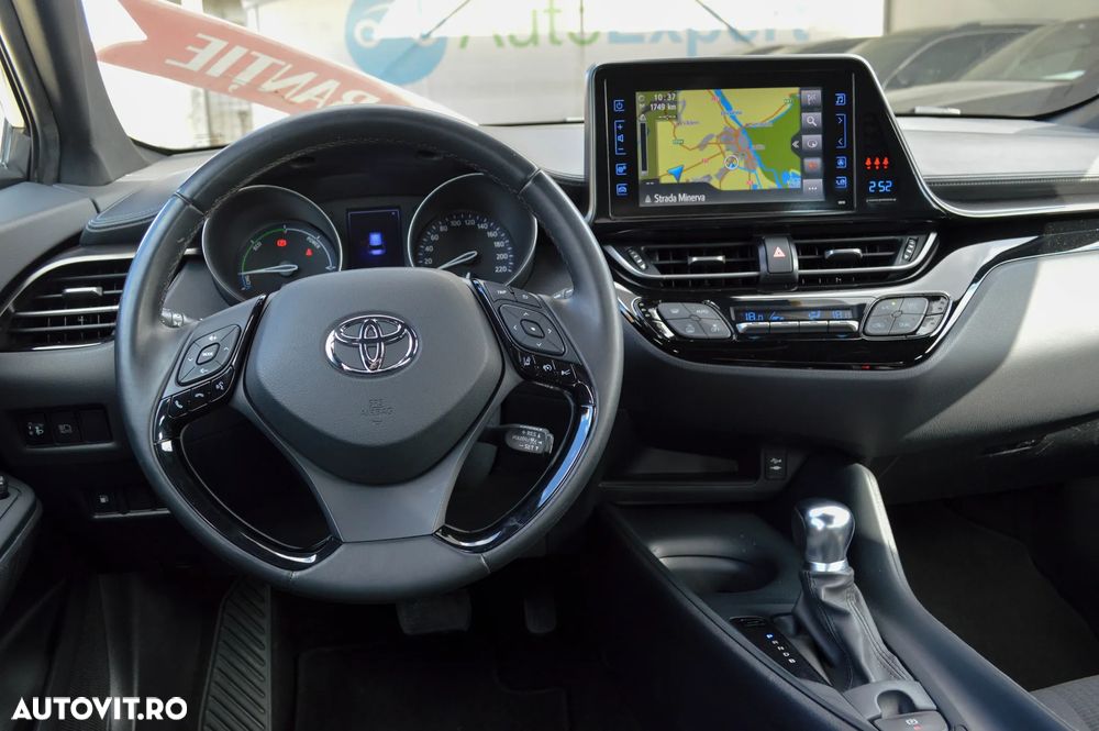 Toyota C-HR Business-Edition - 32