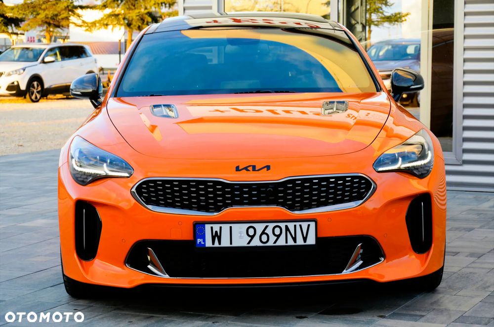 Kia Stinger - 4