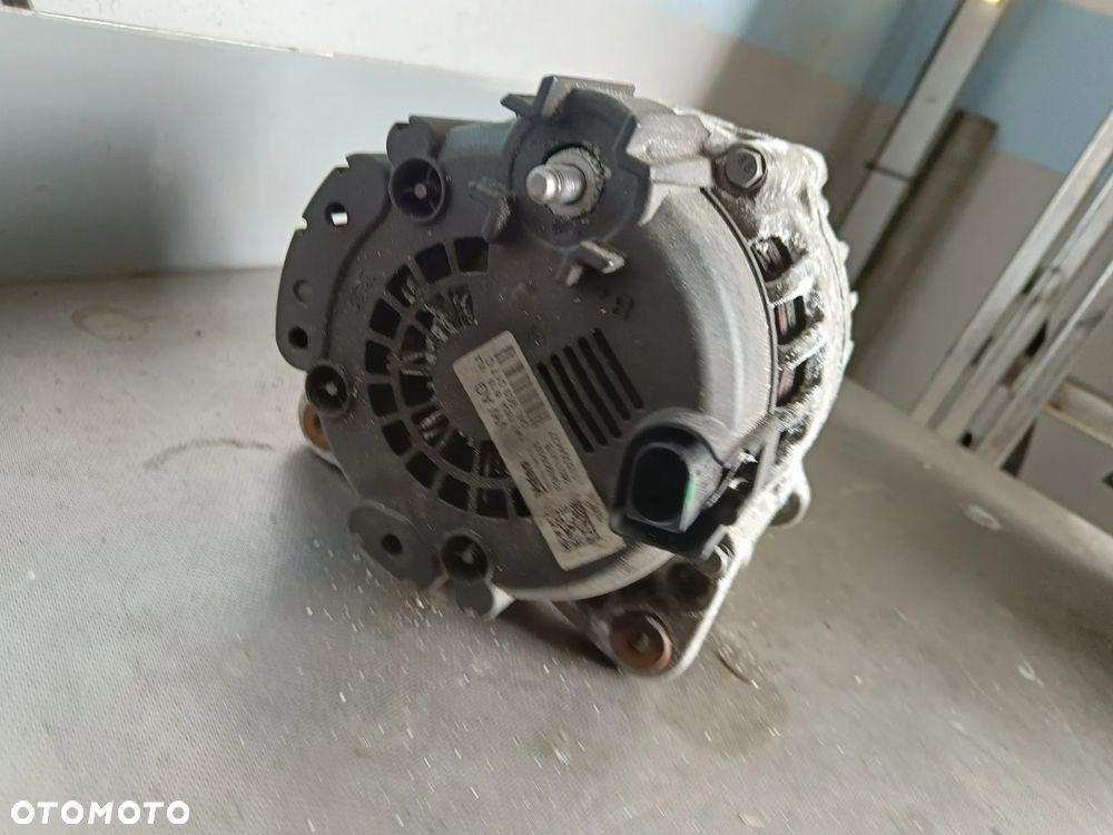 Alternator Audi A6 C7 FL lift 180A 04L903017C - 2