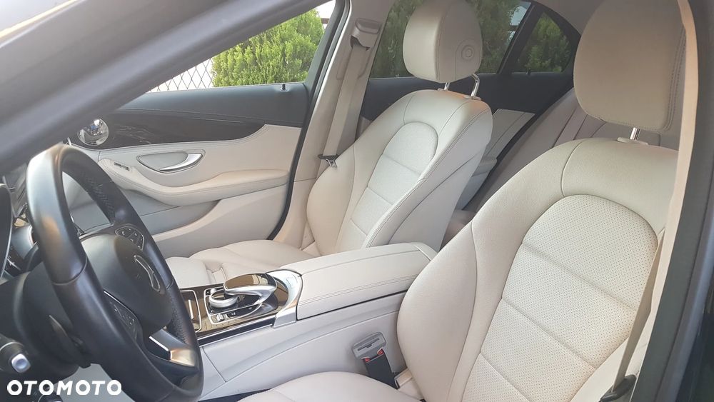 Mercedes-Benz Klasa C 200 (BlueTEC) d 7G-TRONIC Exclusive - 36