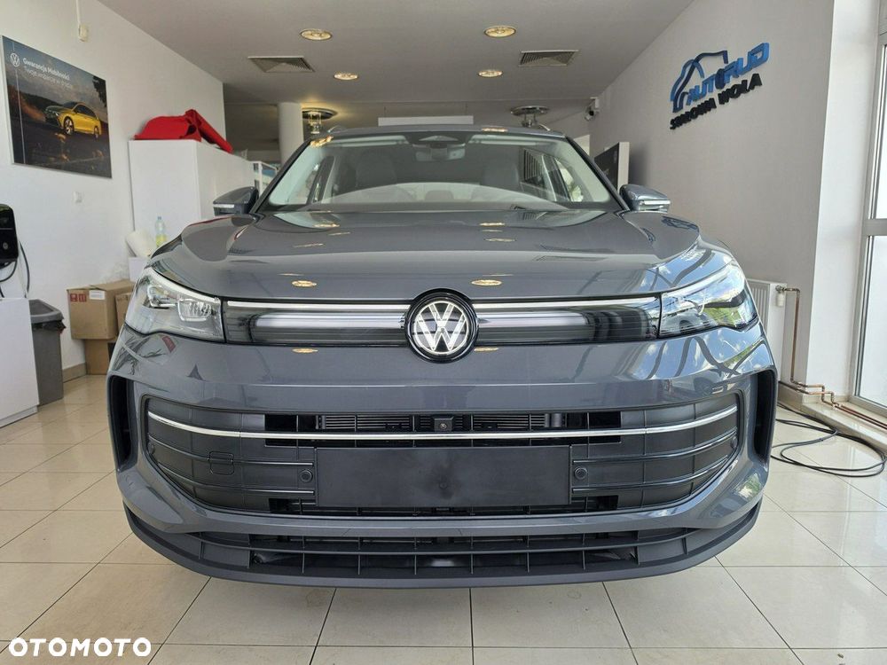 Volkswagen Tiguan - 3