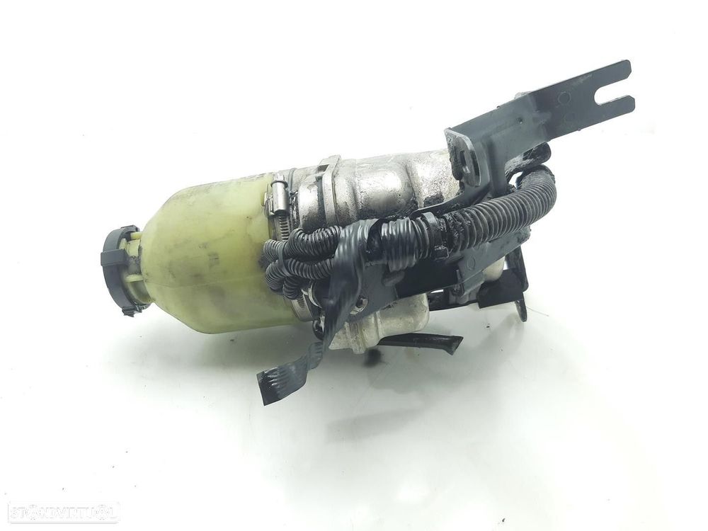 BOMBA DIREÇÃO OPEL ZAFIRA A LIMUSINA 2005 - 1