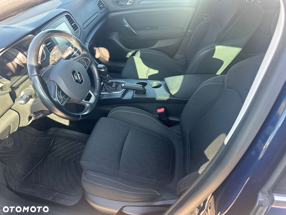 Renault Megane 1.6 SCe Limited - 18