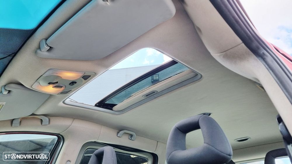 Mercedes-Benz Vaneo 1.7 CDi Family 7L - 8