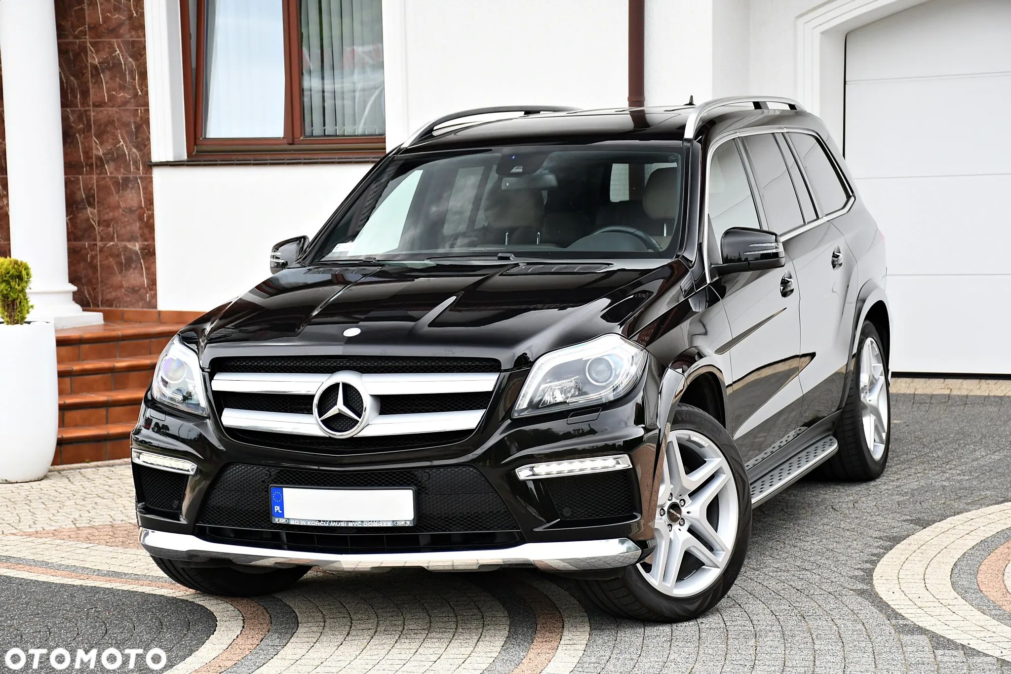 Mercedes-Benz GL 350 BlueTec 4-Matic - 1