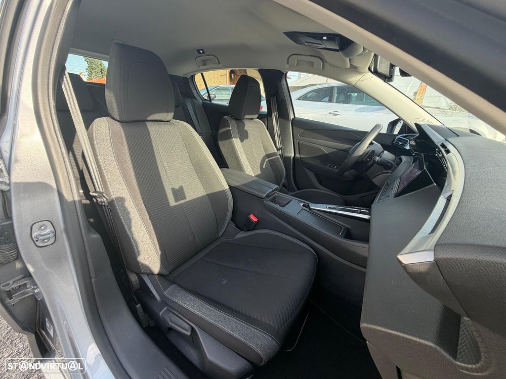 Peugeot 308 PureTech 130 EAT8 Active Pack - 17
