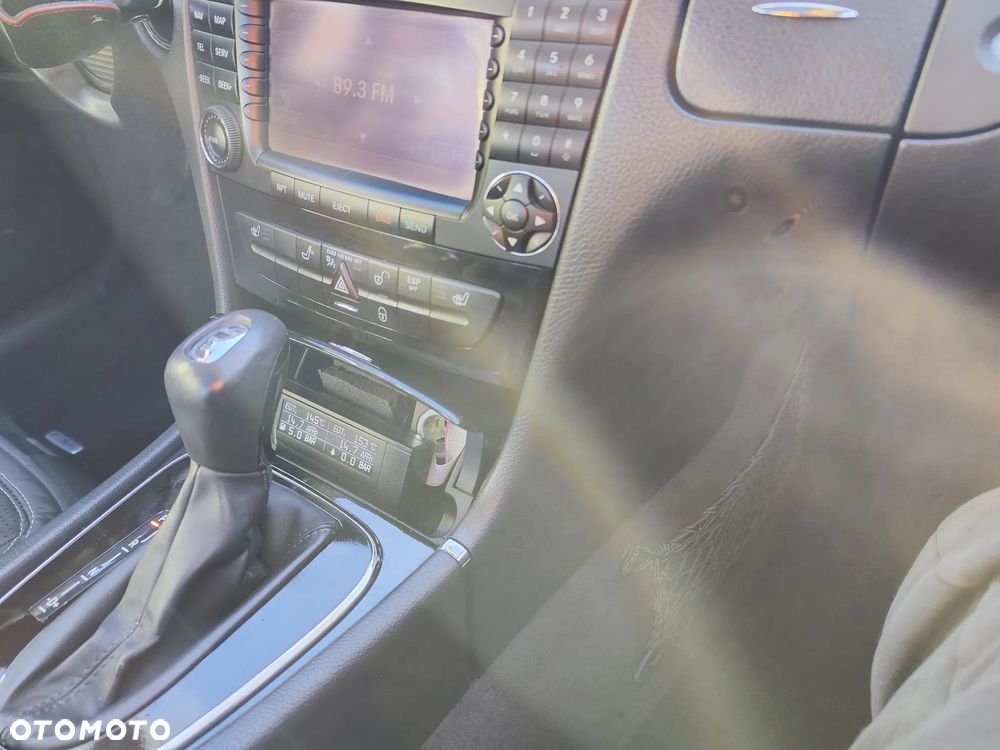 Mercedes-Benz Klasa E 55 AMG - 7