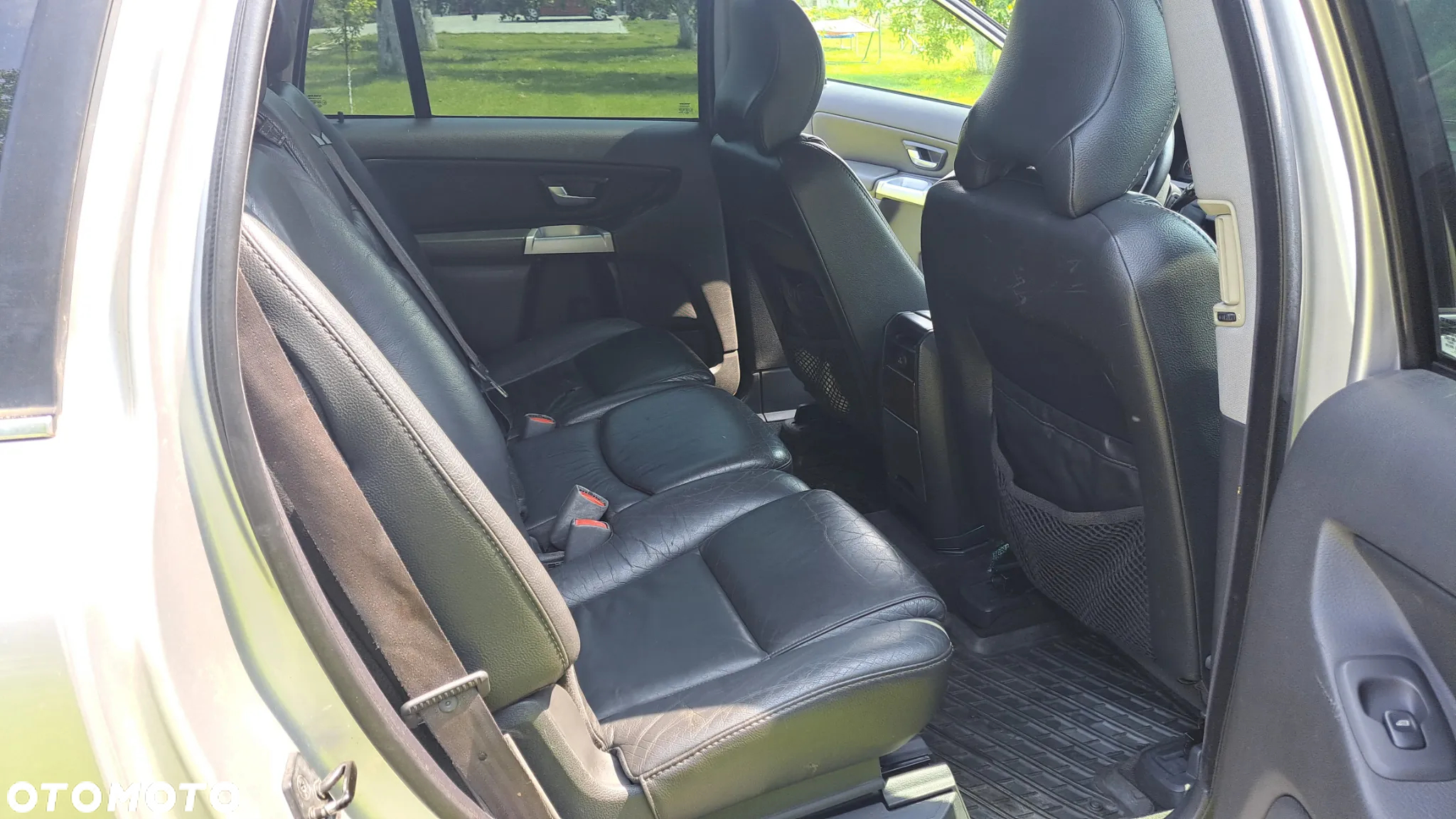 Volvo XC 90 - 8