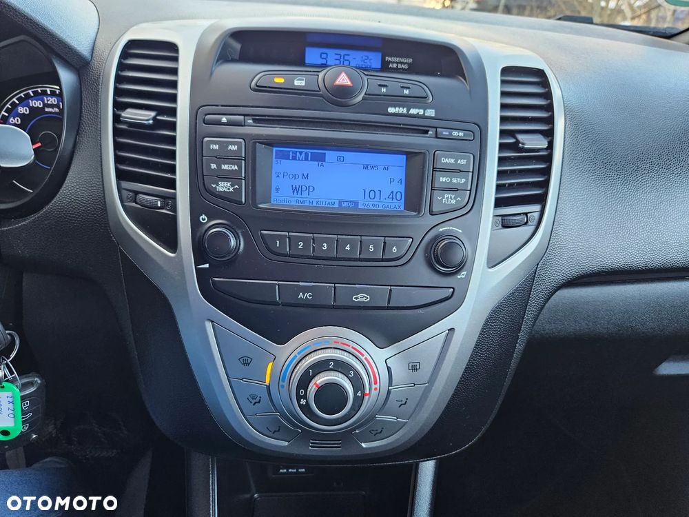 Hyundai ix20 1.4 blue Passion - 13