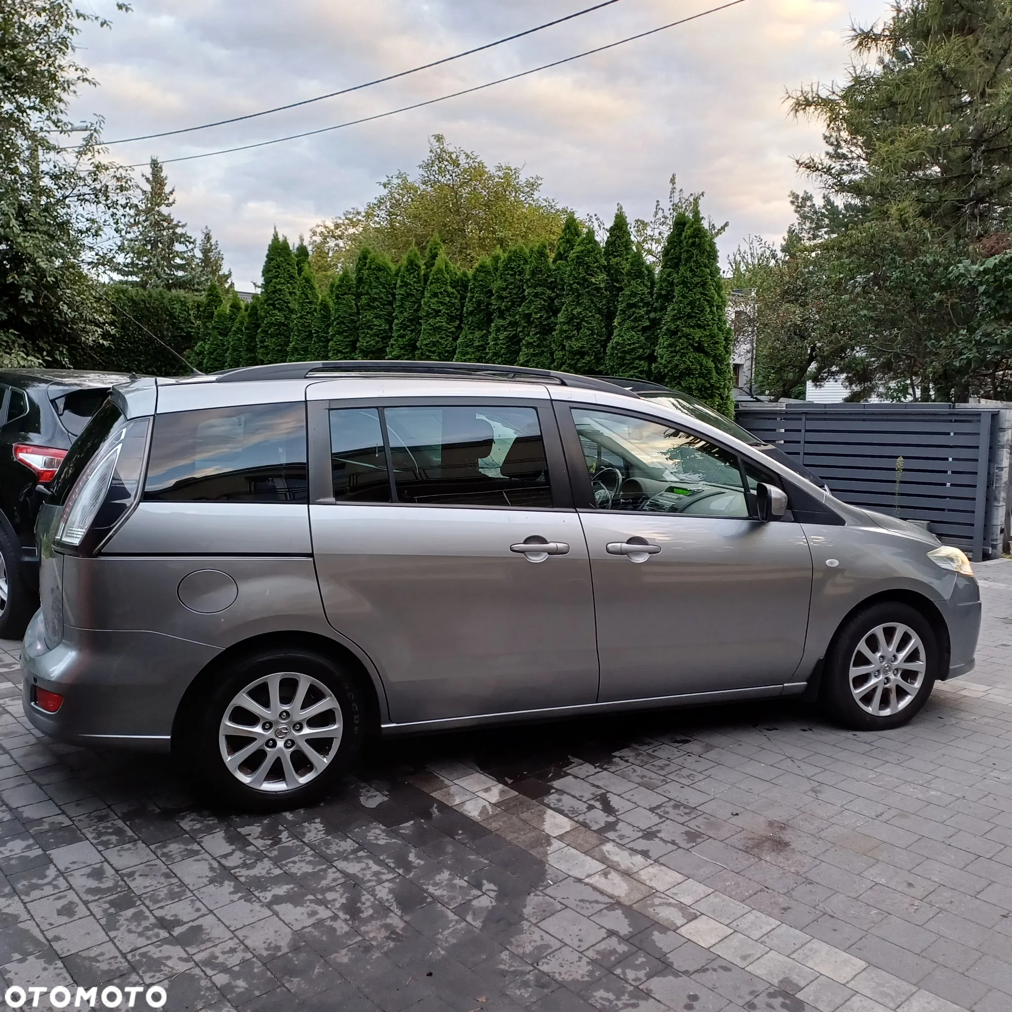 Mazda 5 2.0 Exclusive - 22