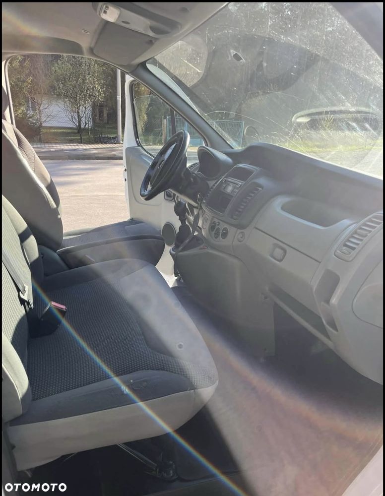 Opel Vivaro 2013 photo 5