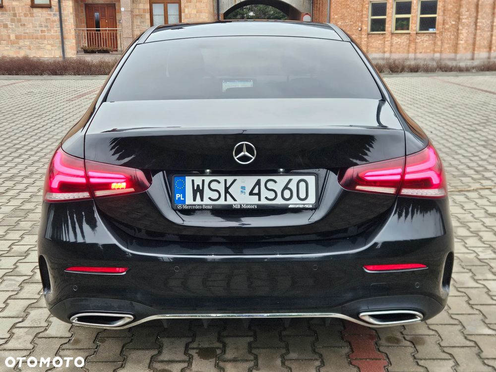 Mercedes-Benz Klasa A 200 AMG Line 7G-DCT - 32
