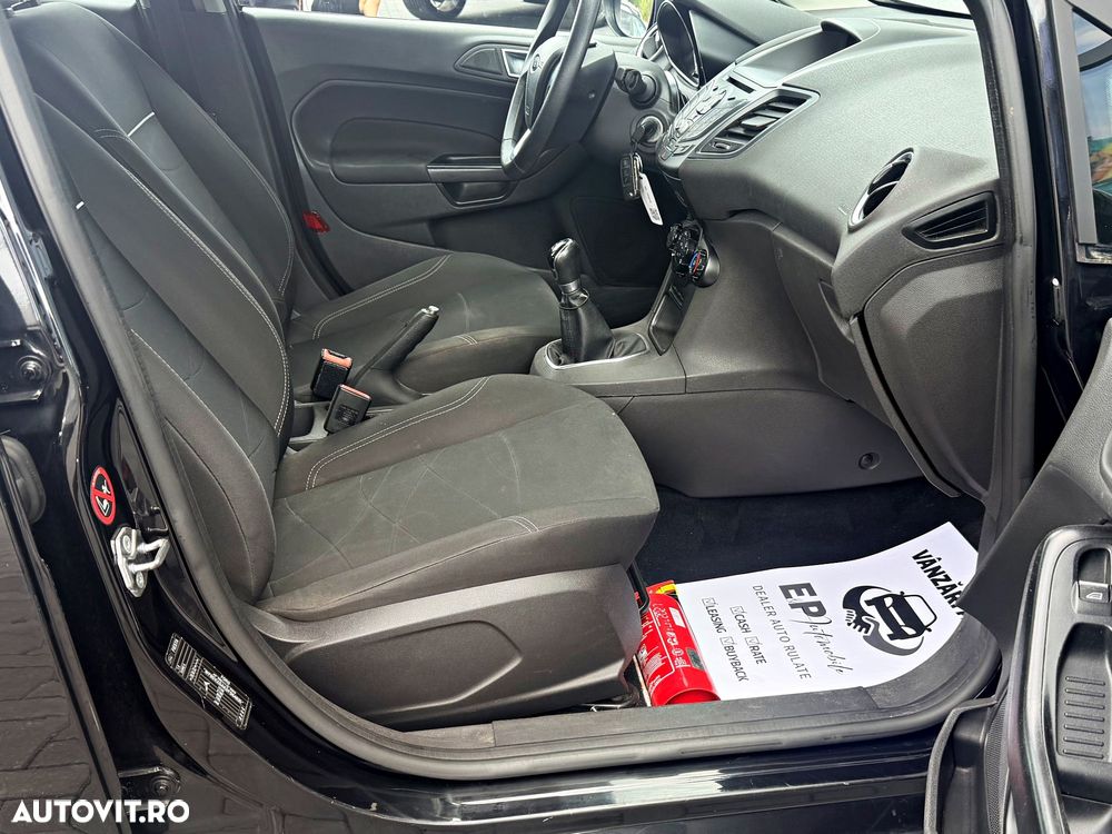 Ford Fiesta - 17