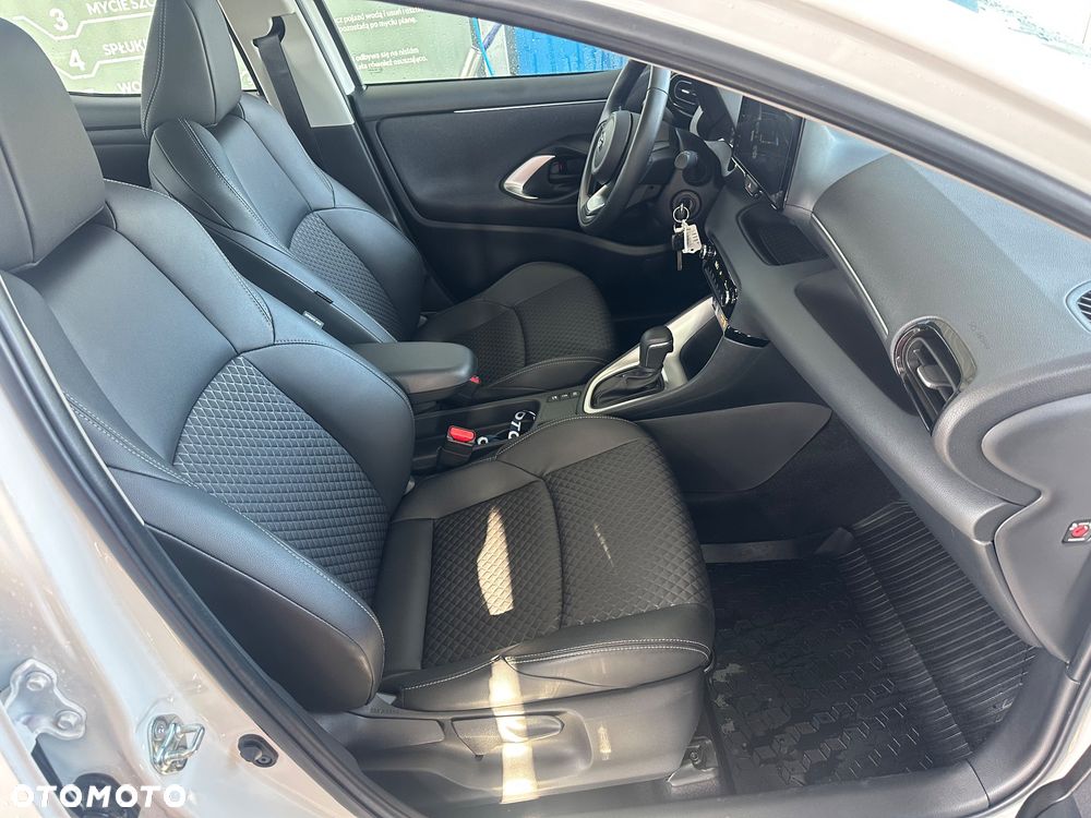 Toyota Yaris Hybrid 1.5 Comfort - 13