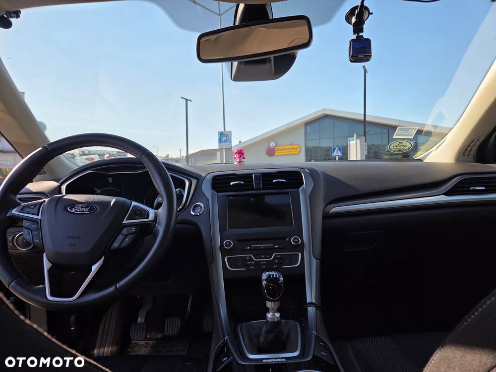 Ford Mondeo 1.5 EcoBoost Titanium - 5
